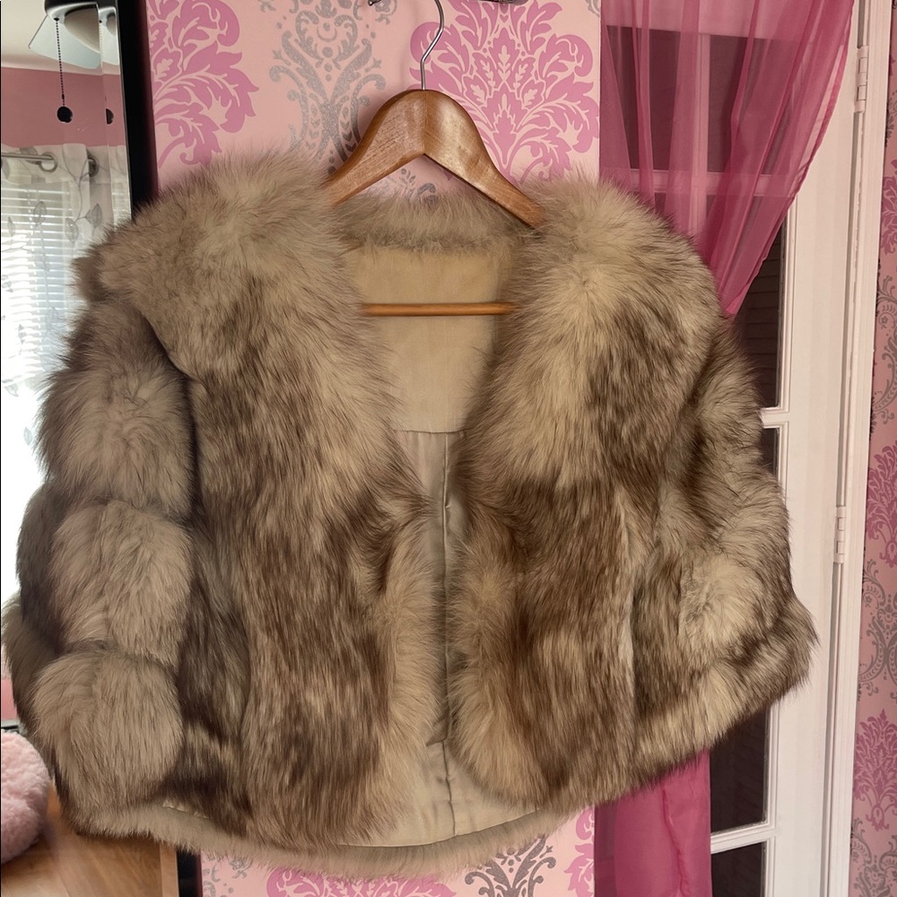 Luxurious Fur Jacket - Brown
